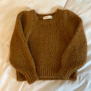 Beyond cute rylee and cru sweater!  Size 2-3